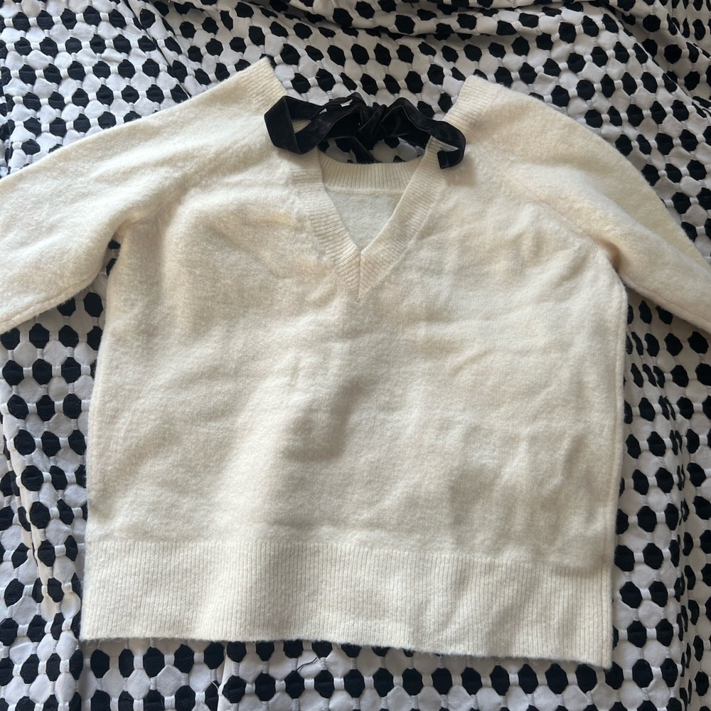 J CREW bow sweater - Picture 2 of 2